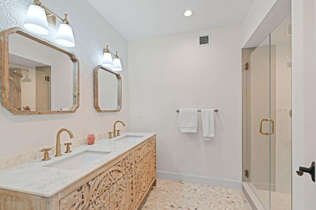 206 Greymon Drive, West Palm Beach, FL 33405