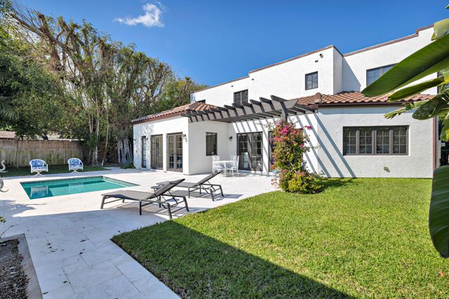 206 Greymon Drive, West Palm Beach, FL 33405