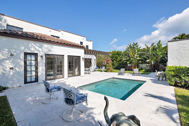 206 Greymon Drive, West Palm Beach, FL 33405