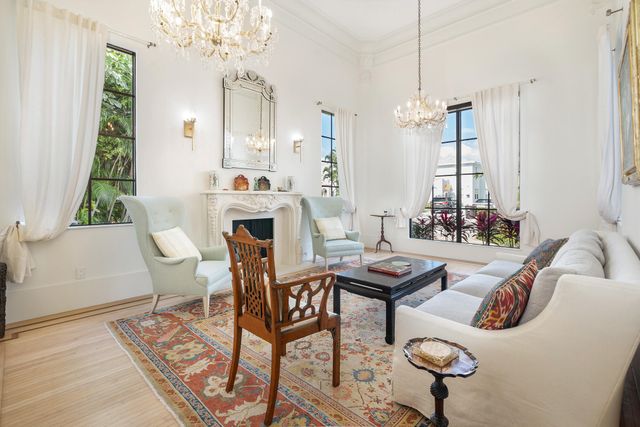 206 Greymon Drive, West Palm Beach, FL 33405