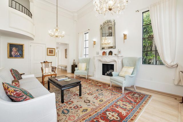 206 Greymon Drive, West Palm Beach, FL 33405