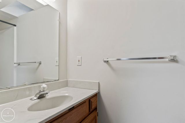 47212 Blossom Lane, Macomb Twp, MI 48044