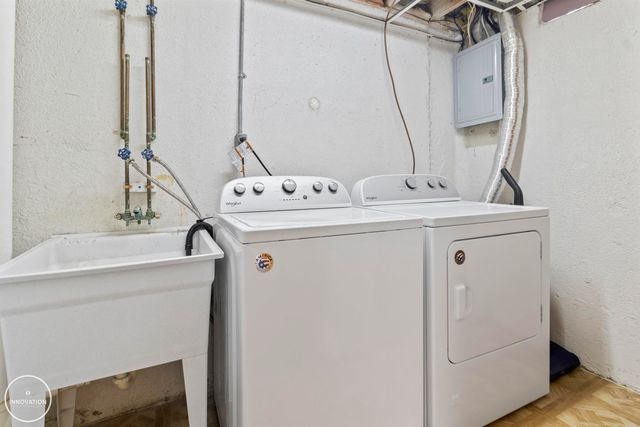 47212 Blossom Lane, Macomb Twp, MI 48044