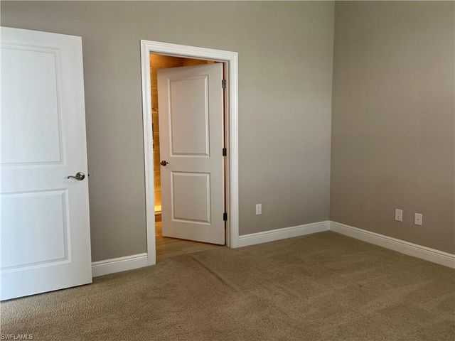 15114 Palmer Lake CIR 202, Naples, FL 34109