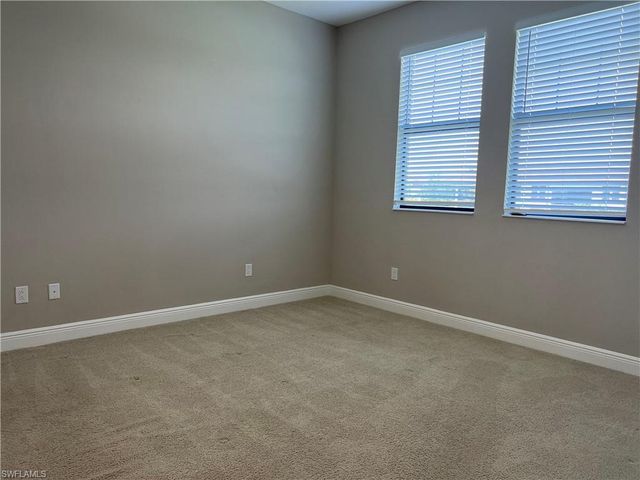 15114 Palmer Lake CIR 202, Naples, FL 34109