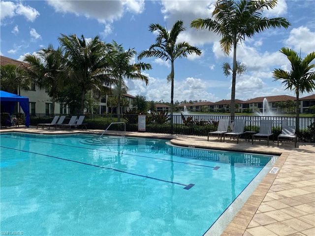 15114 Palmer Lake CIR 202, Naples, FL 34109