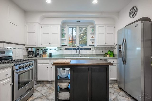 6401 Hamilton Avenue, Cincinnati, OH 45224