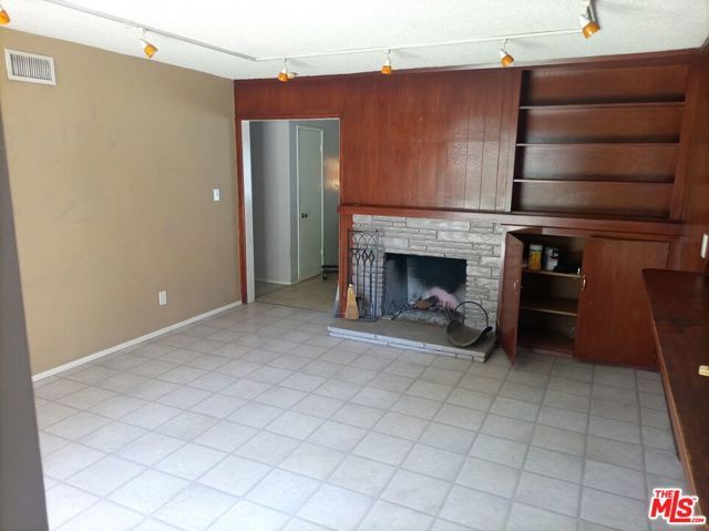 1016 Orange Avenue, Monrovia, CA 91016
