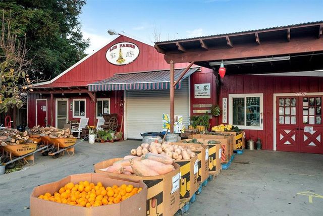 7610 Miller Avenue, Gilroy, CA 95020