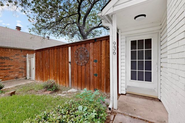 936 Sugarberry Drive, Coppell, TX 75019