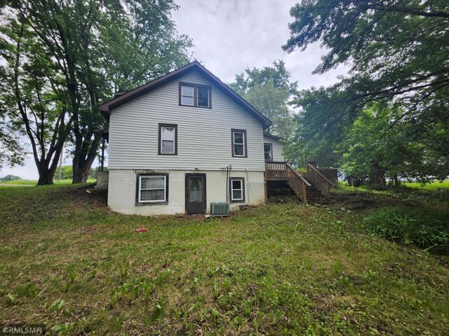 8721 Saint Croix Trail S, Hastings, MN 55033