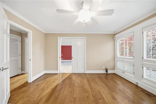 190 Valley Cove, Atlanta, GA 30350