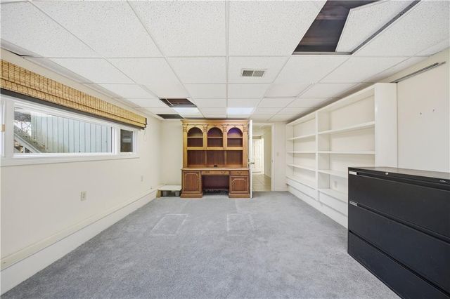 190 Valley Cove, Atlanta, GA 30350