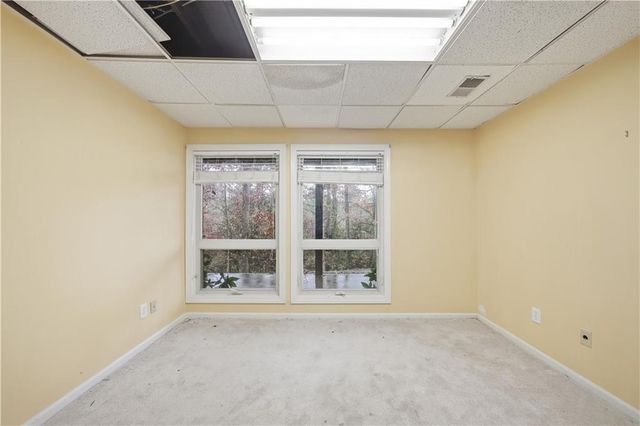 190 Valley Cove, Atlanta, GA 30350