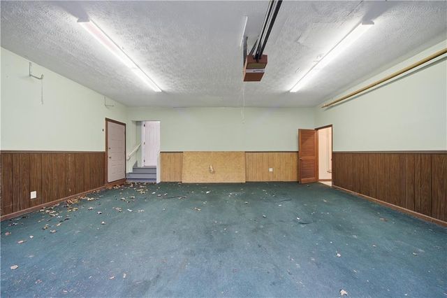 190 Valley Cove, Atlanta, GA 30350