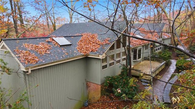 190 Valley Cove, Atlanta, GA 30350