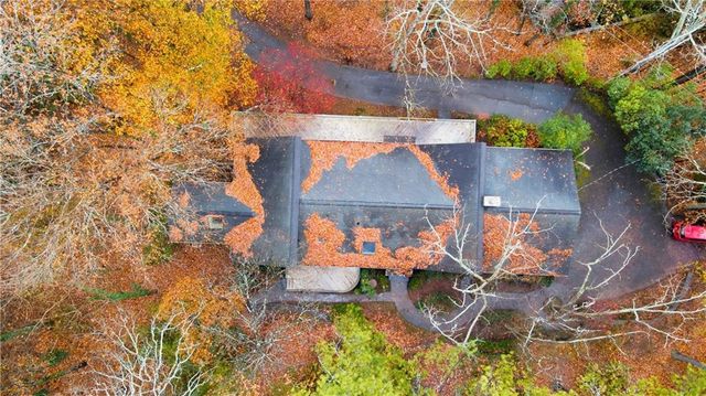 190 Valley Cove, Atlanta, GA 30350