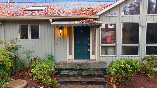 190 Valley Cove, Atlanta, GA 30350