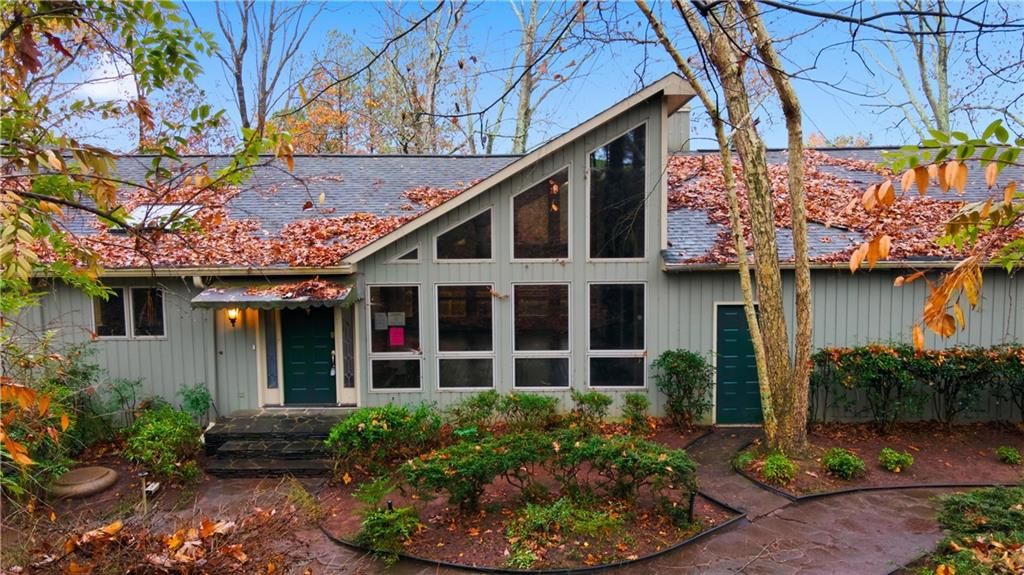 190 Valley Cove, Atlanta, GA 30350