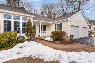20 Lincoln Drive, Londonderry, NH 03053