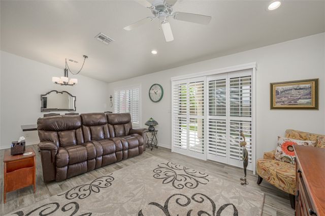 6027 S Columbia Avenue, Fort Mohave, AZ 86426