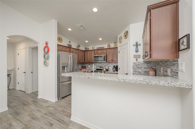 6027 S Columbia Avenue, Fort Mohave, AZ 86426