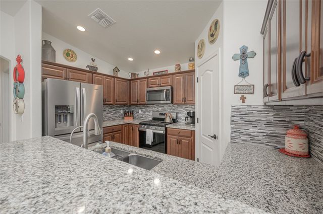 6027 S Columbia Avenue, Fort Mohave, AZ 86426