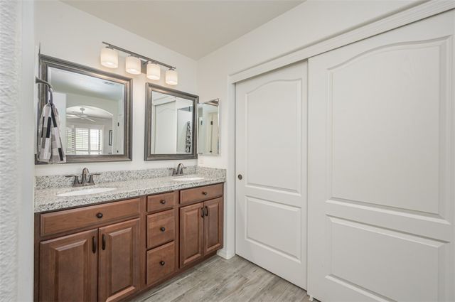 6027 S Columbia Avenue, Fort Mohave, AZ 86426