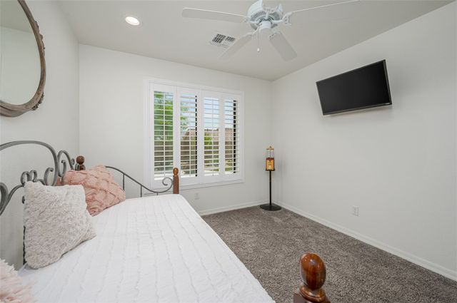 6027 S Columbia Avenue, Fort Mohave, AZ 86426