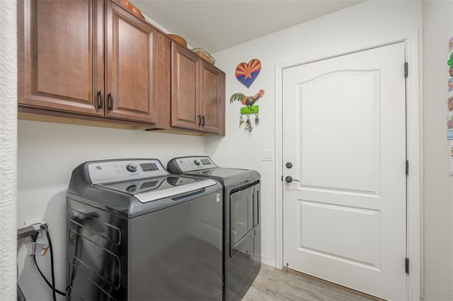 6027 S Columbia Avenue, Fort Mohave, AZ 86426