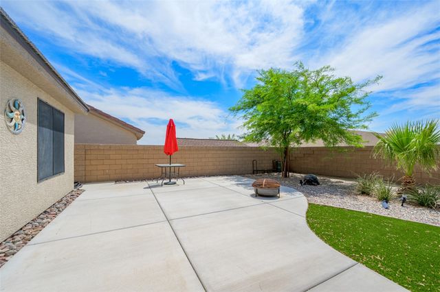 6027 S Columbia Avenue, Fort Mohave, AZ 86426