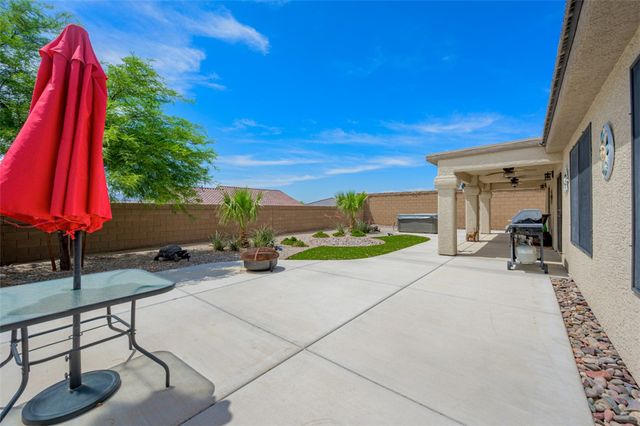 6027 S Columbia Avenue, Fort Mohave, AZ 86426