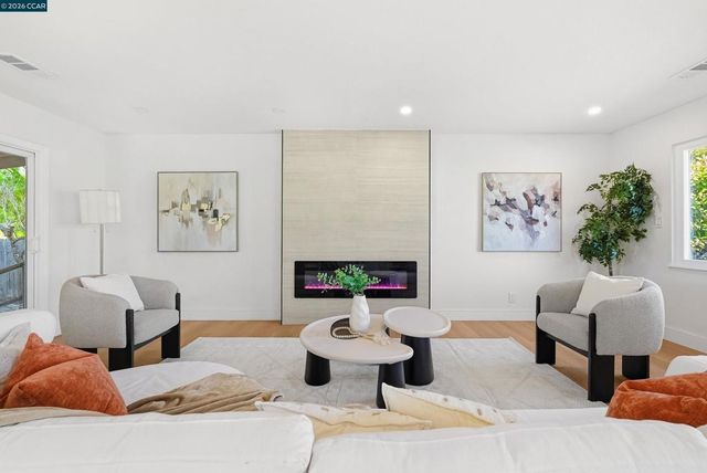 19147 Christensen Ct, Castro Valley, CA 94546