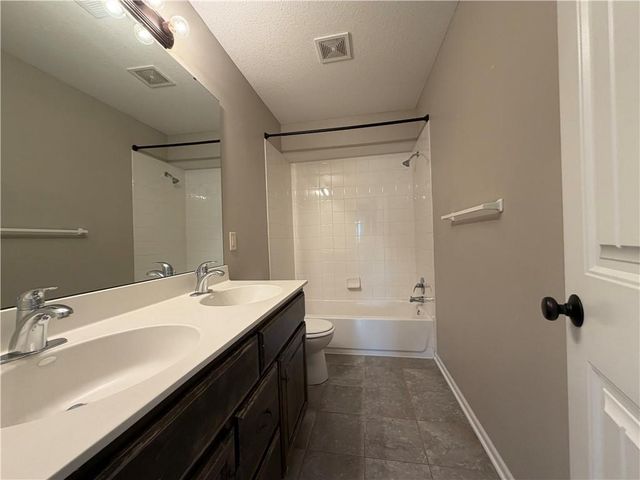 9307 NE 97th Terrace, Kansas City, MO 64157