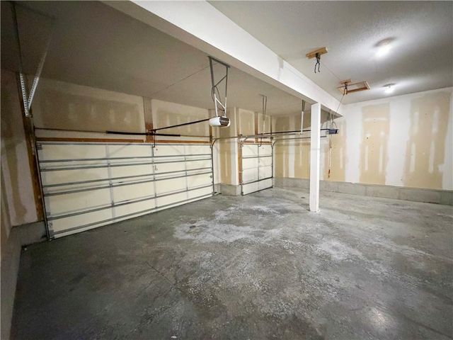 9307 NE 97th Terrace, Kansas City, MO 64157
