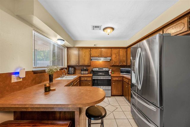 7814 NW MORROCCO, Lawton, OK 73505
