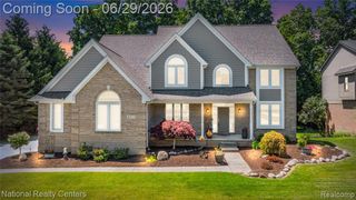 4577 Darlene Drive, Commerce Twp, MI 48382