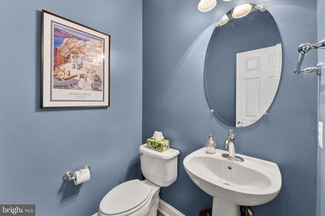 43570 HERITAGE GAP TER, Chantilly, VA 20152