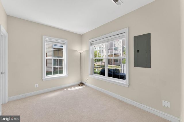 43570 HERITAGE GAP TER, Chantilly, VA 20152