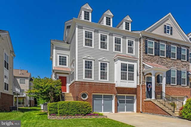 43570 HERITAGE GAP TER, Chantilly, VA 20152