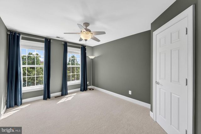 43570 HERITAGE GAP TER, Chantilly, VA 20152