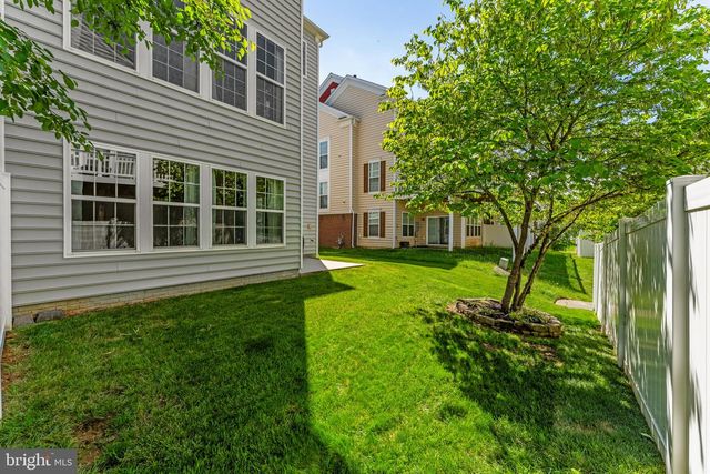 43570 HERITAGE GAP TER, Chantilly, VA 20152