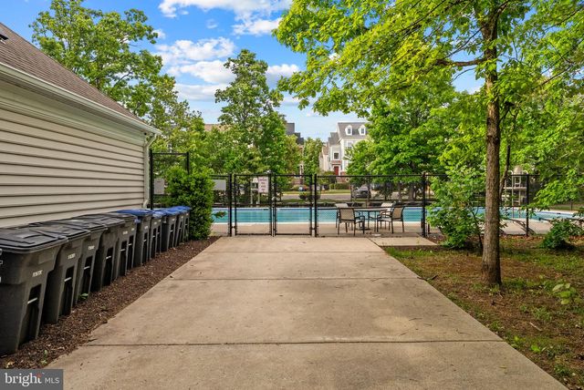 43570 HERITAGE GAP TER, Chantilly, VA 20152