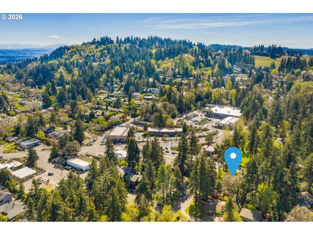 1725 SOUTHSHORE Blvd, Lake Oswego, OR 97034