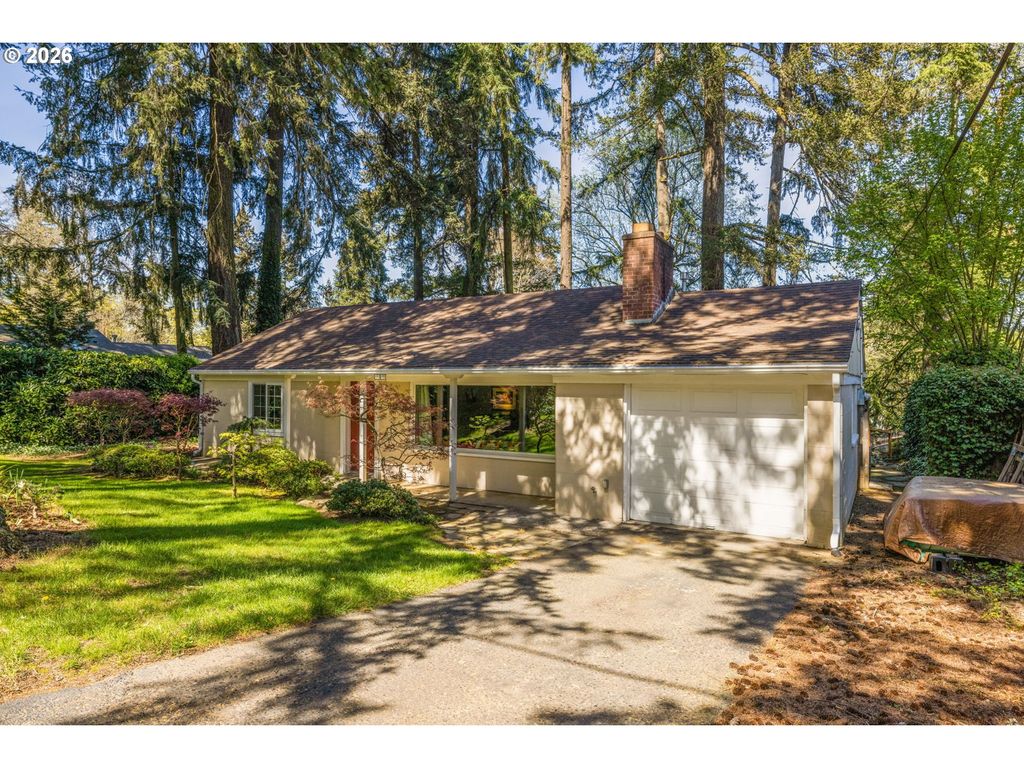 1725 SOUTHSHORE Blvd, Lake Oswego, OR 97034