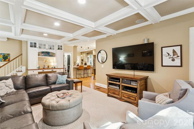 2623 Roswell Avenue, Charlotte, NC 28209