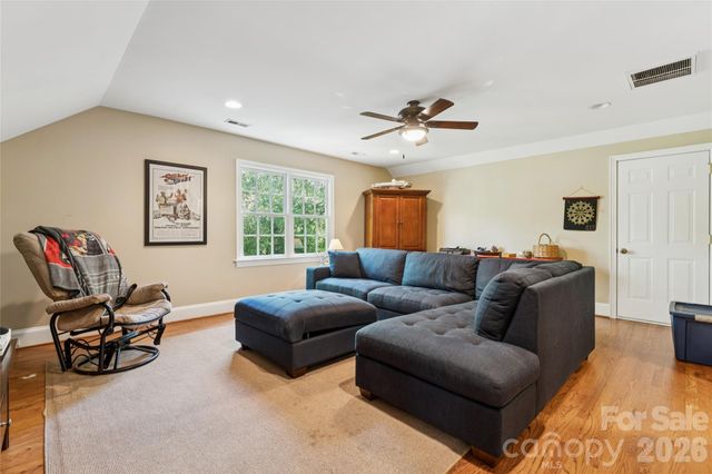 2623 Roswell Avenue, Charlotte, NC 28209
