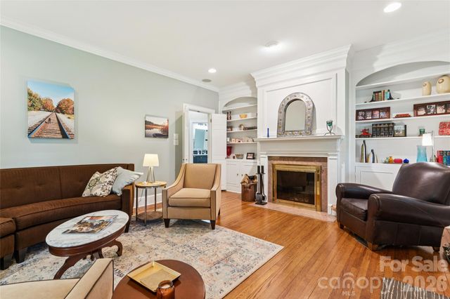 2623 Roswell Avenue, Charlotte, NC 28209