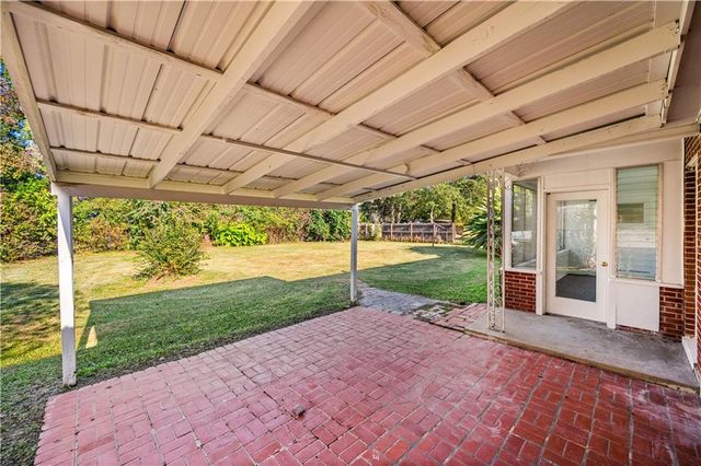 1907 SIMMONS Street, Alexandria, LA 71301