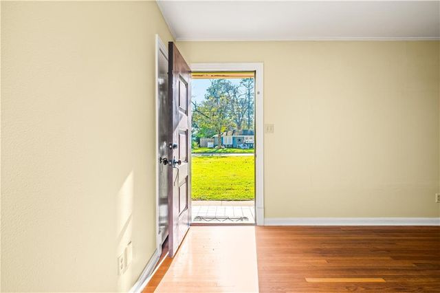 1907 SIMMONS Street, Alexandria, LA 71301